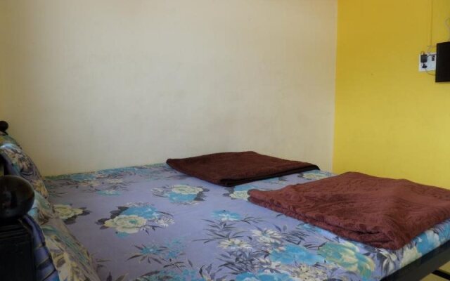 Hotel Shiv Palace Lodging