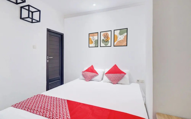 Townhouse Oak Gunung Sahari Near Ancol