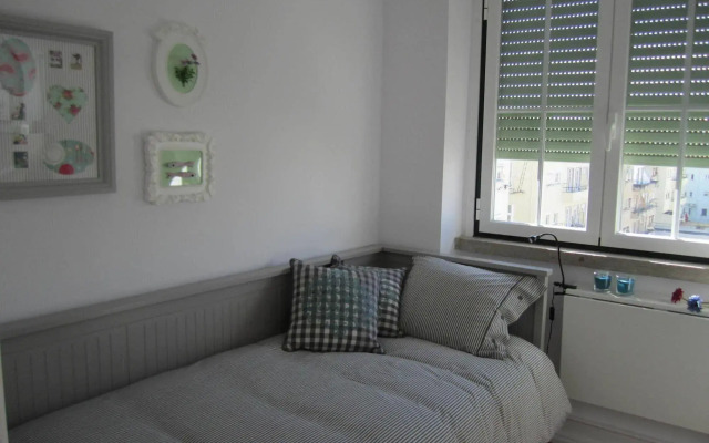 Alvalade II Guest House