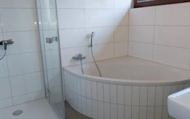 Haus Tomas by ISA AGENTUR