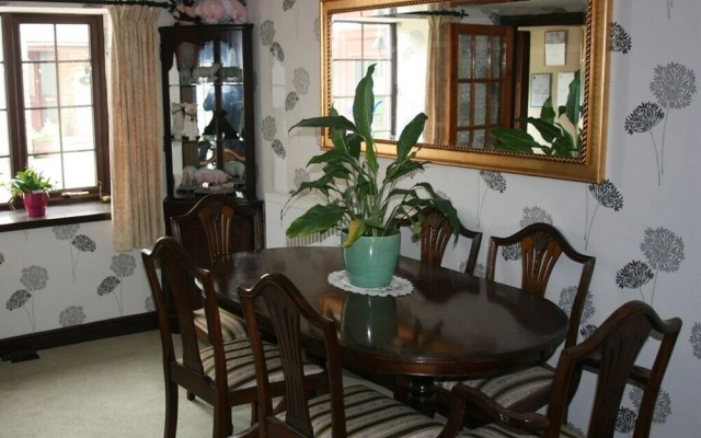 The Old School House