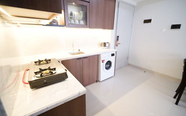 Simple And Clean 2Br At Grand Sungkono Lagoon Apartment