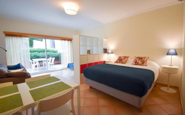 Old Village Prestige 101