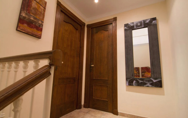 Casa UrbanizaciÃ³n Los Pinos 19