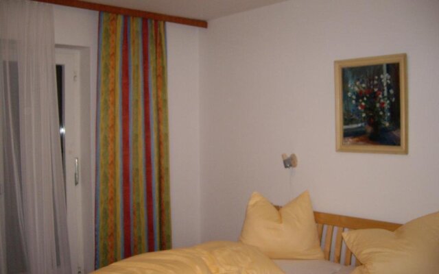 Pension Almstern