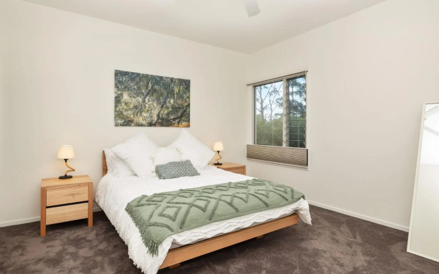 'Mherringa' at Bawley - 31 Tingira Drive