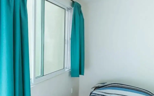 New Comfortable Retreat. Pool & BBQ