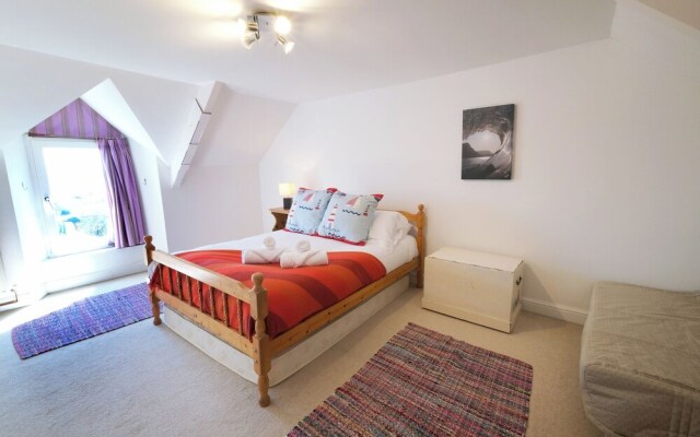The Retreat - 5 Bedroom House - Horton