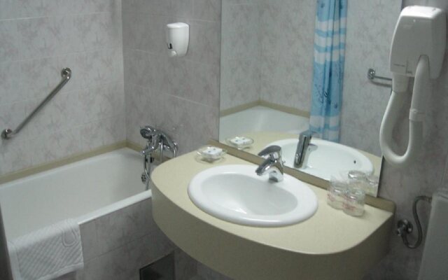 Hotel Osmine