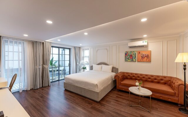 Golden Sun Apartment & Hotel