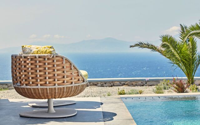 Отель Myconian Korali Relais & Chateaux