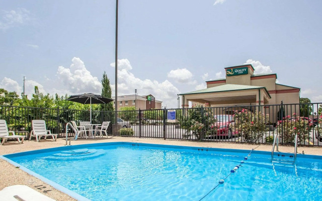 Quality Inn Florence Muscle Shoals