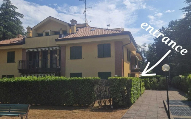 Modern Viggiù Suite Home