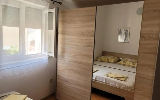 Apartments Matanovic