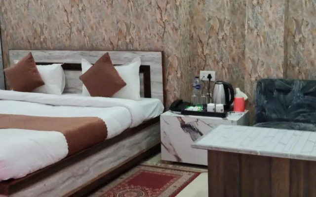 OYO 9134 Hotel Mahaveer International