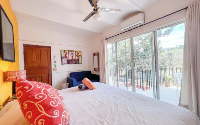 ITH Sayulita Amazing Surf Hostel