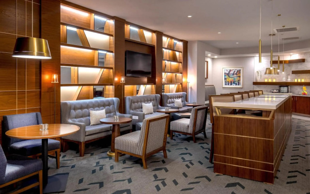 Sheraton Music City Nashville Airport