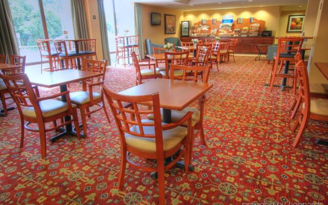 Holiday Inn Express Andover North-Lawrence, an IHG Hotel