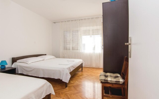 Amazing Apartment in Pakostane With 2 Bedrooms and Wifi