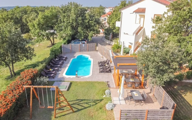 Marinko - With Pool - A1