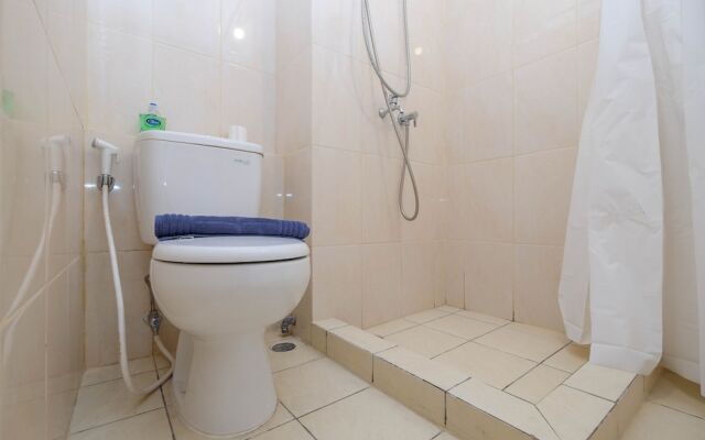 Cozy And Strategic Studio At Springlake Summarecon Apartment