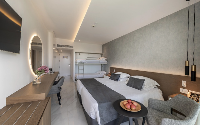 Pavlo Napa Beach Hotel