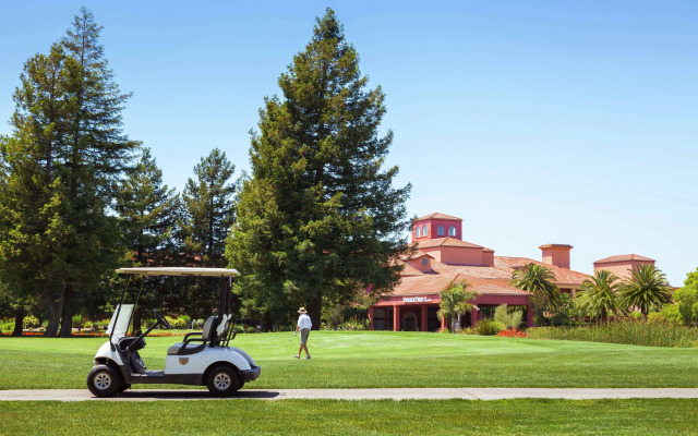 DoubleTree by Hilton Sonoma - Wine Country