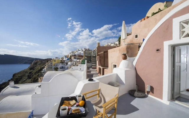 MyBlue cave houses