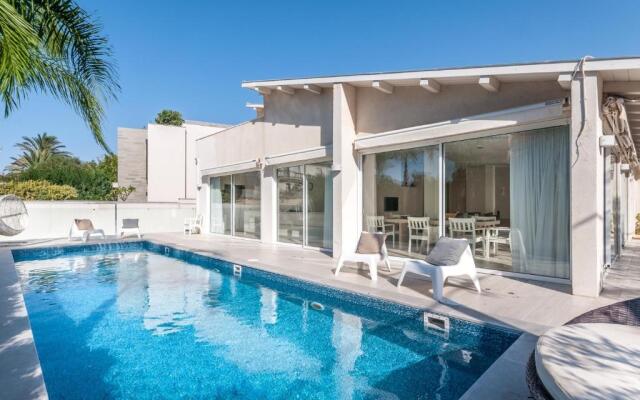 Magical Villa in Herzliya