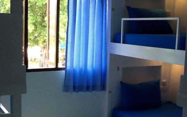 Samui Hostel