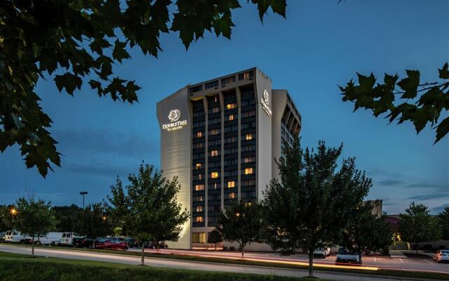 DoubleTree by Hilton Pittsburgh - Monroeville Convention Ctr