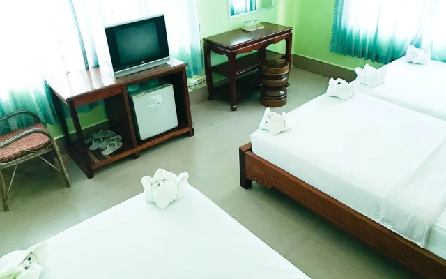 Chenla Guest House