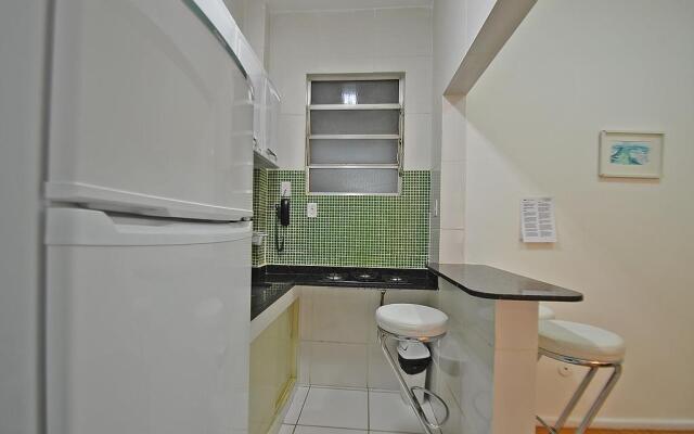 Economic Studio C045