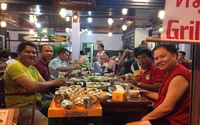 Sout Jai Guest House & Restaurant