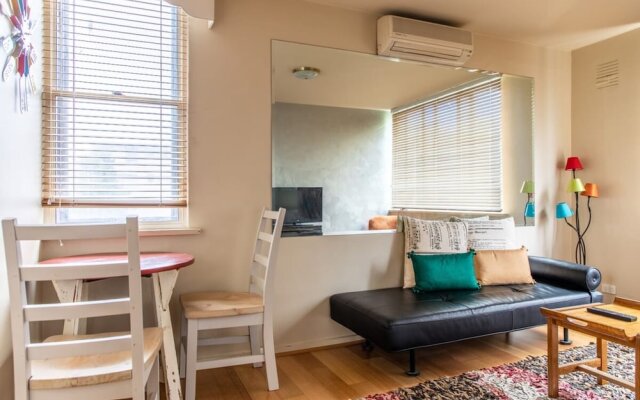 Charming 1 Bedroom Apartment in Vibrant South Yarra