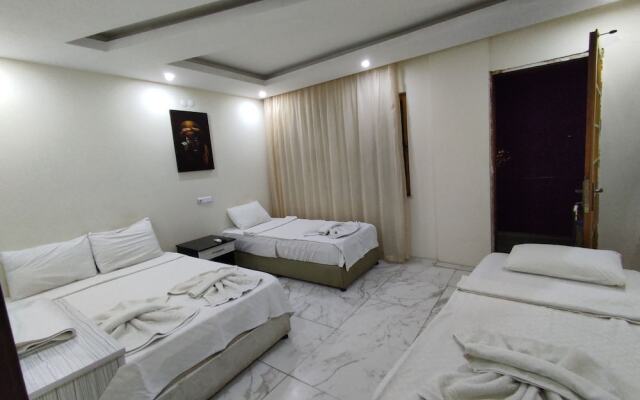 Shah Sultan Ozturk Hotel