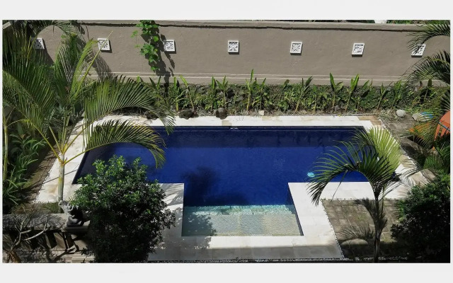 Narendra Suites