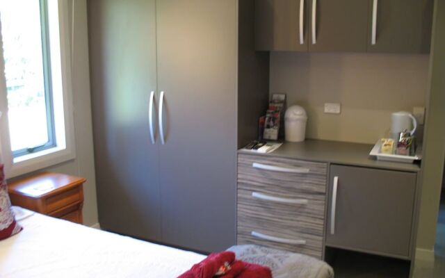 Karapiro Willows Luxury B & B