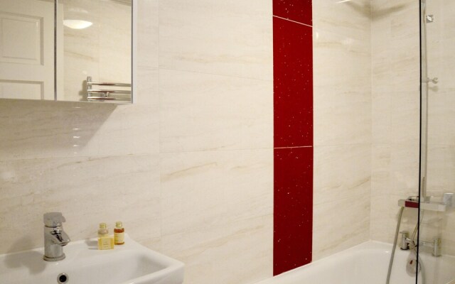 OYO Kings Cross Apartment