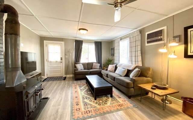 650 W. 10th St Loveland