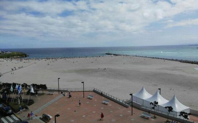 Foz Playa y Mar by I Love Norte