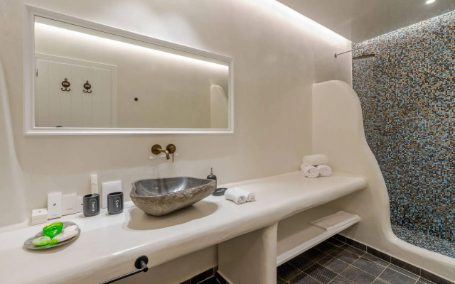 Secret Legend Suites