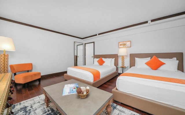 Lincoln Arms Suites