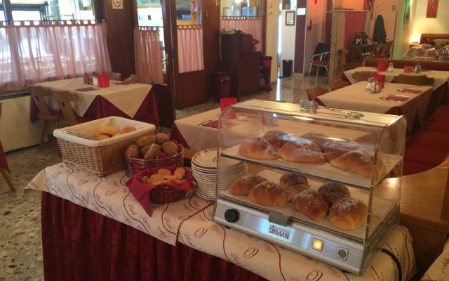 Hotel Alpino