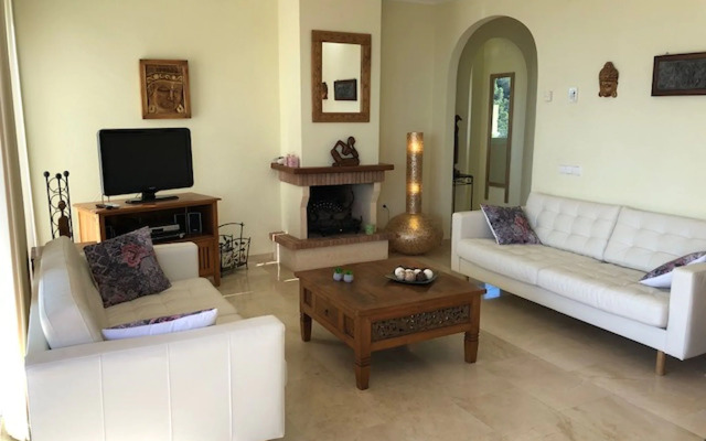 Sea-view holiday home in Altea Hills with private pool