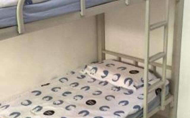Shenzhen B104 Hostel