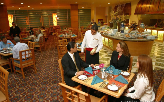 Crowne Plaza Torreon by IHG