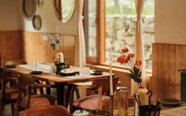 Mashru Riverside Estate