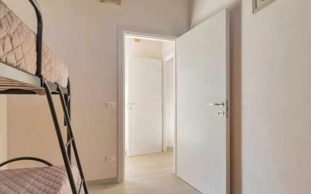 2873 Villa Pussacra by Barbarhouse