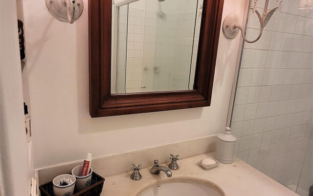 Apartamento Epitacio Pessoa esquina com Garcia D'avila